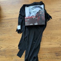 Ghost face Costume Kids Size 8 NEW Halloween 