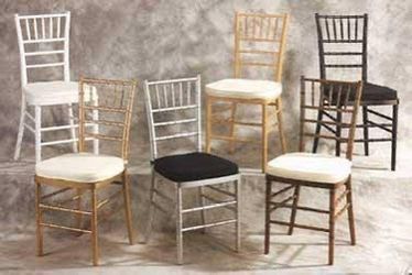 chiavari chairs r,e,n,t