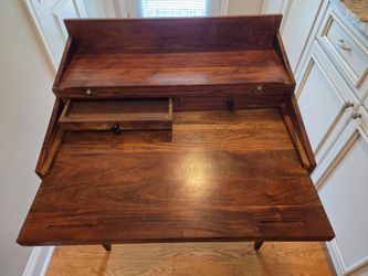Writing / Computer Desk