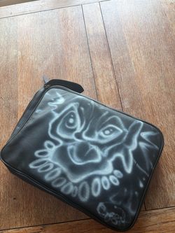 GV Gallery 1 of 1 laptop case