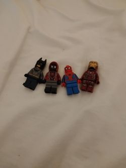 Superhero Minifigures Lot of 4