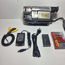 Sony Handycam 8mm Camcorder 