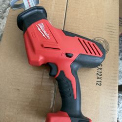 Milwaukee M18 18V Lithium-lon Cordless HACKZALL Reciprocating Saw (Tool-Only)