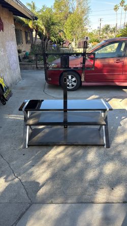 Selling Tv Stand It Is Made For A 55’ Tv