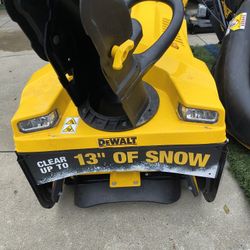 DeWalt Gas Powered Snow Blower 