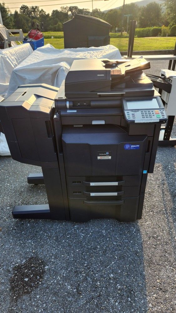 Kyocera TASKalfa 3500i Copy Machine