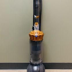 Dyson MultiFloor 2 Vacuum Cleaner 