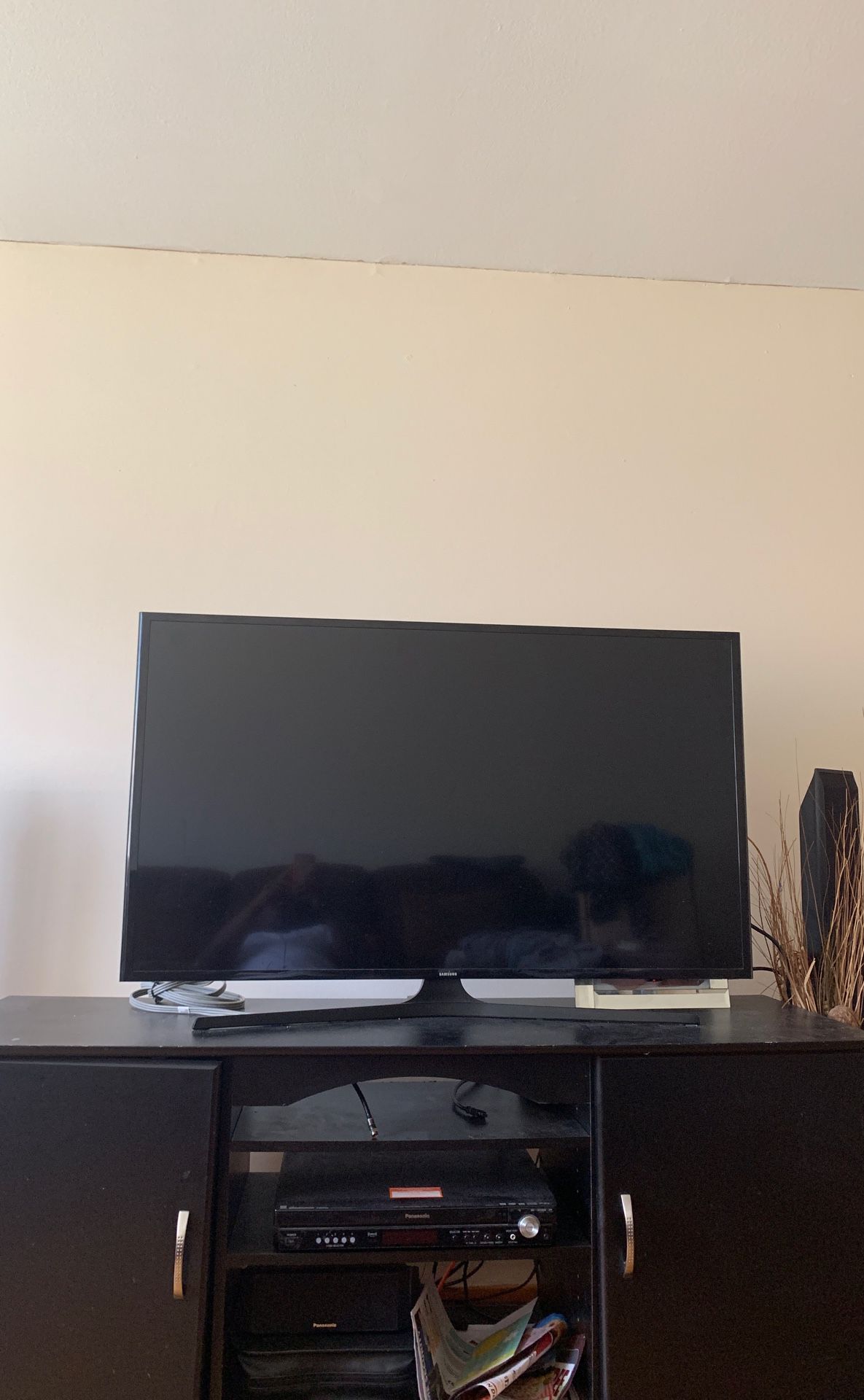 Samsung tv led 48 inches