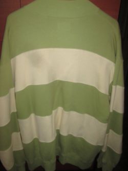 New GAP Pullover Top