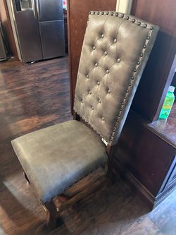 Dining chair