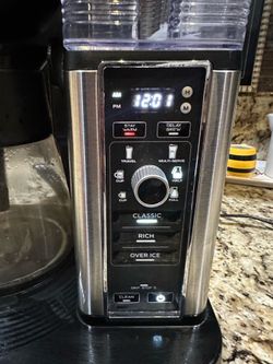 Cafetera Ninja Specialty CM401 – 10 Tazas + Espumador (¡Como Nueva!)