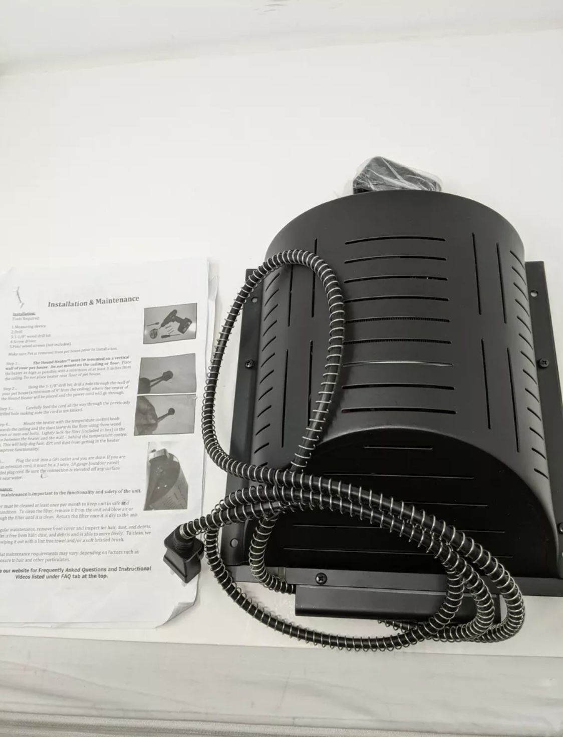 Akoma Hound Heater Dog House Heater