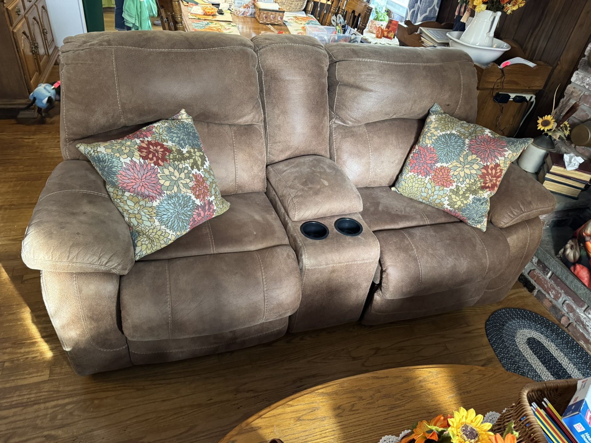 SOFA  - TWIN RECLINER…”PRICE REDUCED”. ..SUPPORTS BACK & LEGS/GIVING YOU MAX CONFORT 
