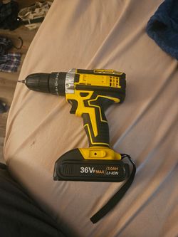 30 volt drill with 4 bits