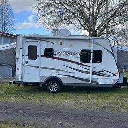 2013 Jayco Jay Feather Ultra Lite 