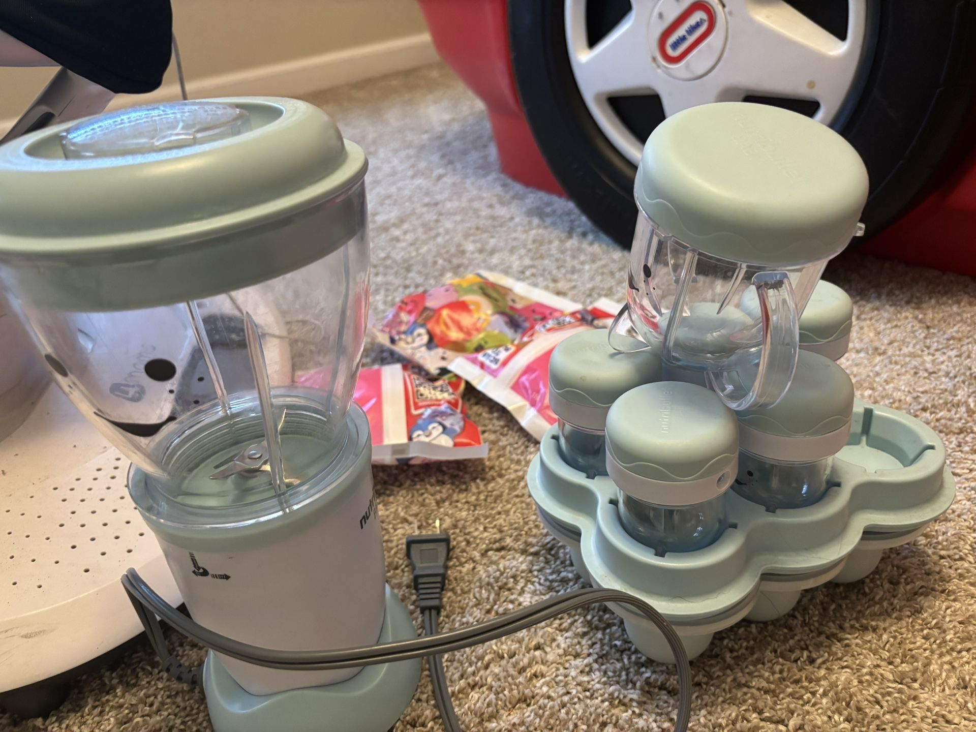 Baby Bullet And Pouch Station