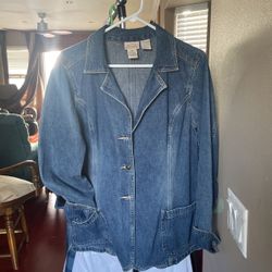 Women’s Denim Jacket 