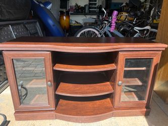 Tv console