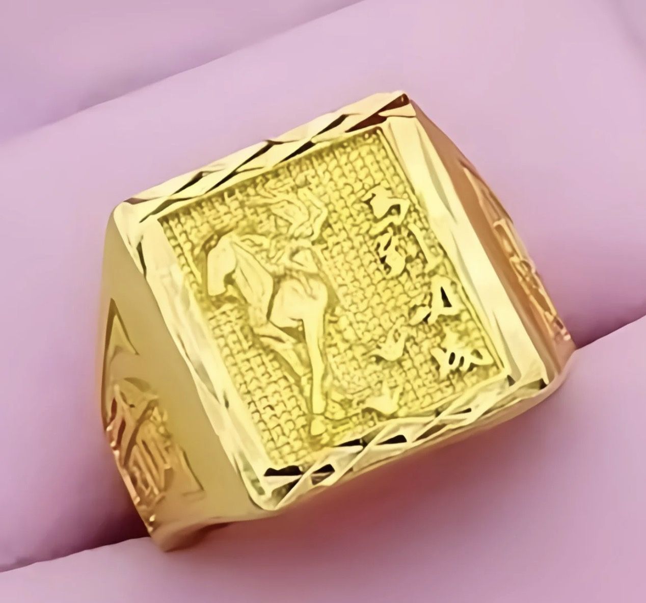 Gold Ring With Horse