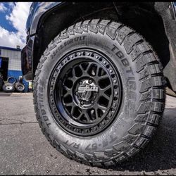 KMC GRS WHEELS IN STOCK 17” 18” 20” For All Vehicles Financing Available No Credit Needed