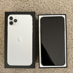 Unlocked iPhone 11 Pro Max Silver 512 GB