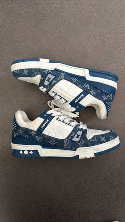 LV monogram size 9