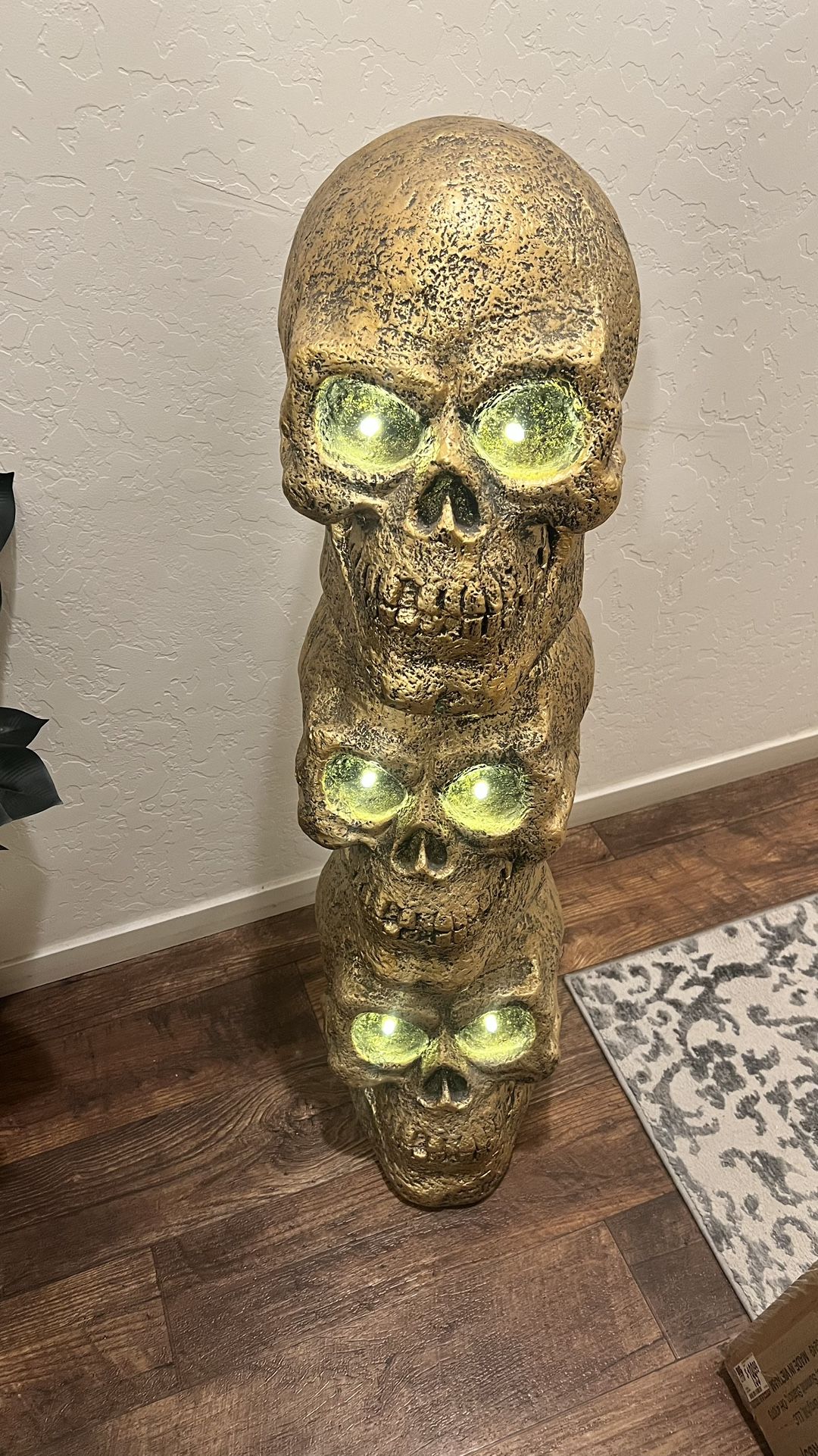 Gold Skulls
