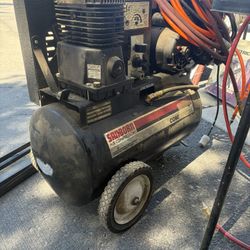 Air Compressor 