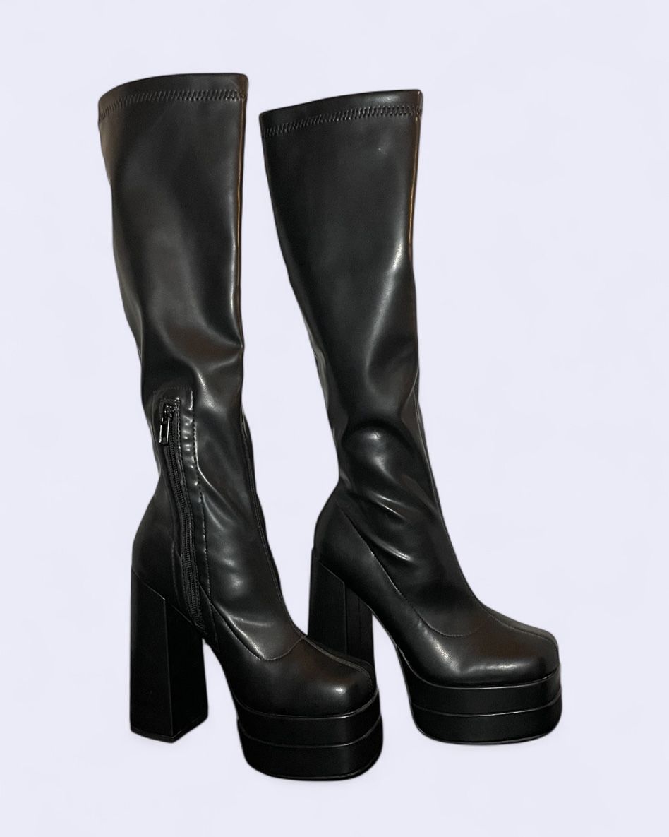 Black Platform Boots