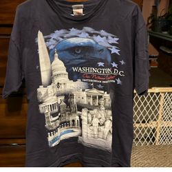 Vintage Y2K Smithsonian Washington DC Shirt