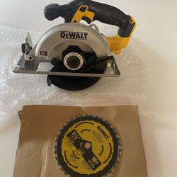 Dewalt Circular Saw 6 1/2 (tool Only)