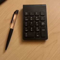 Wireless Numeric Keyboard 