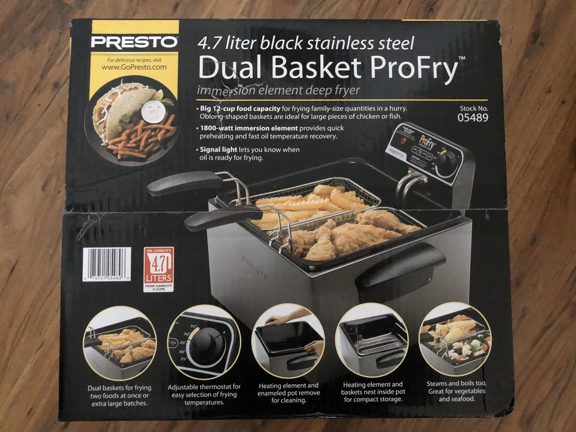 Brand new Presto duel basket deep fryer