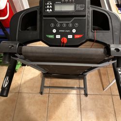 Treadmill 