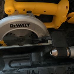 DeWALT Tool Set