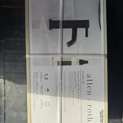 allen + roth Harlow Matte Black Single hole 1-handle WaterSense Mid-arc Residential Handle Bathroom Sink