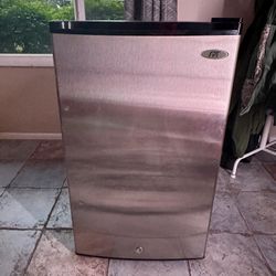 Upright Mini Freezer