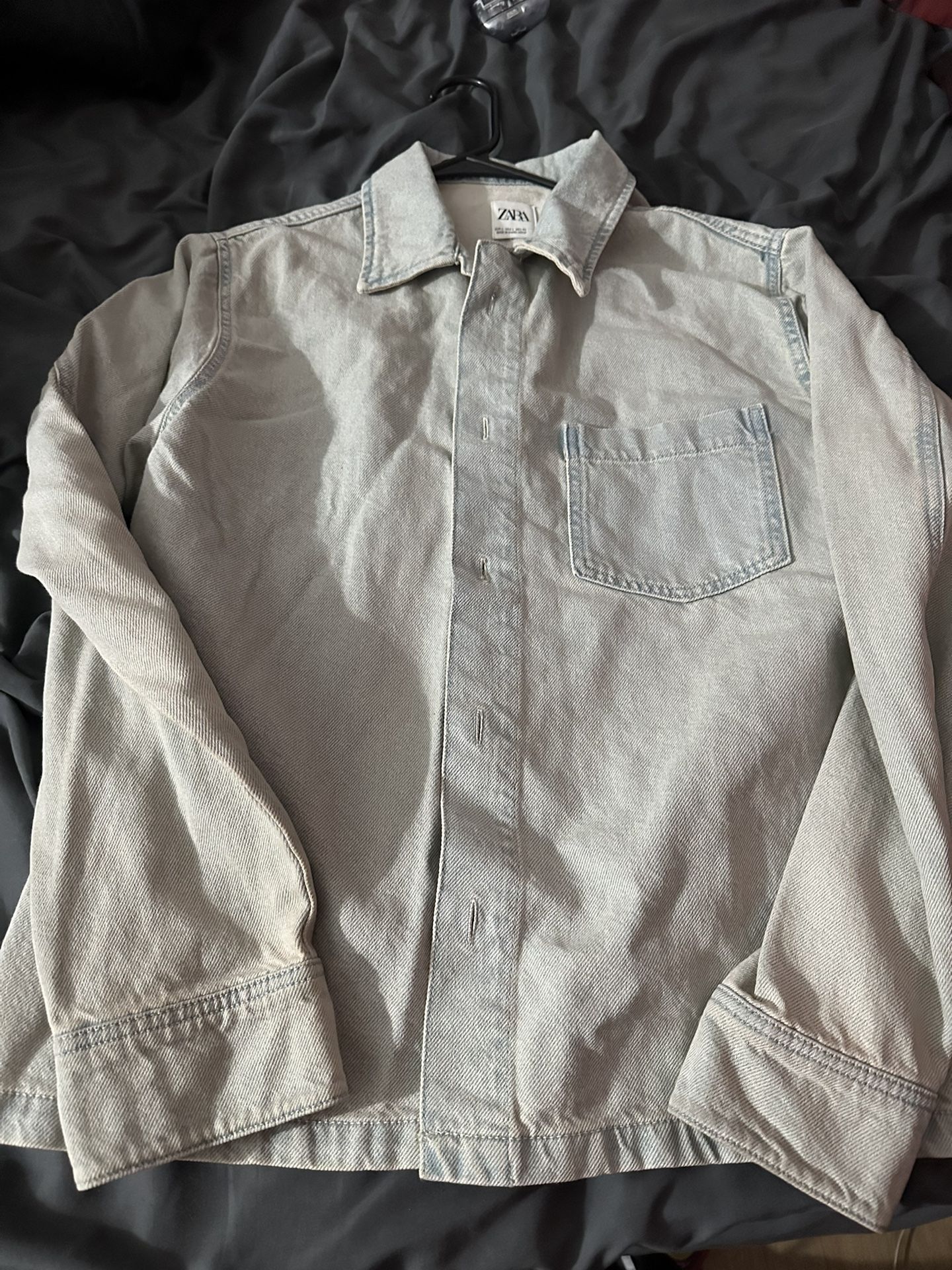 Zara Men’s Denim Jacket Large