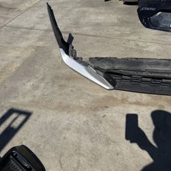 Front Bumper Honda Clarity 2017-2021