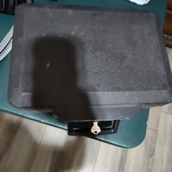 Small Safe With 2 Keys