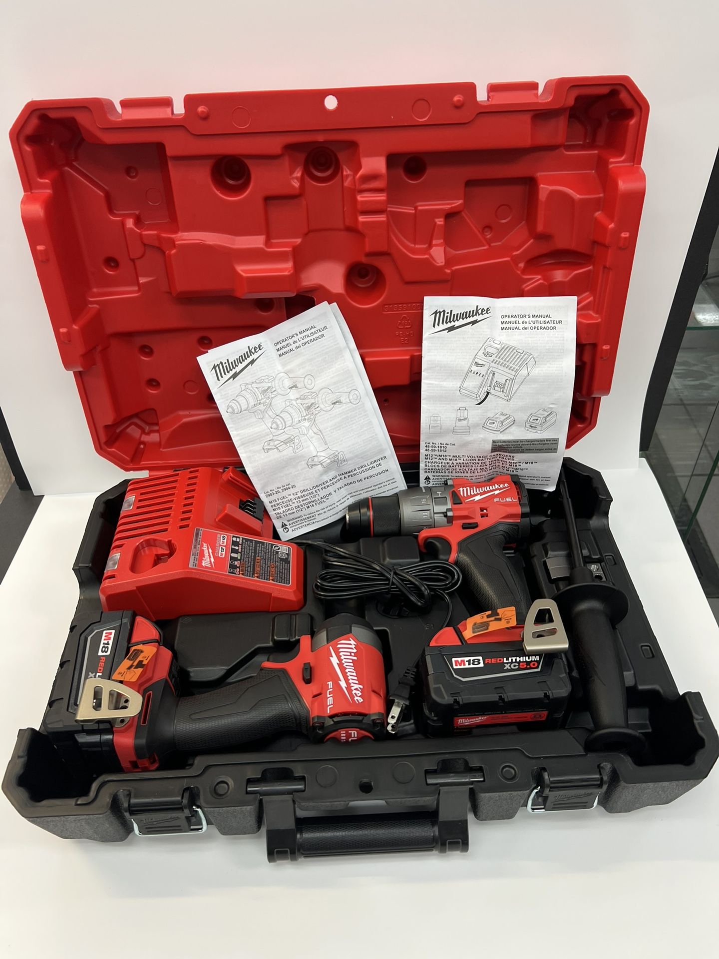 Milwaukee M18 Fuel Brushless Cordless Hammer Drill And Impact Driver Combo Kit With 2 5ah Batteries And Charger New!!!