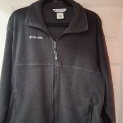 Men's Fleece Size Large Columbia Jacket