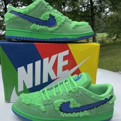 Grateful Dead Nike SB Dunk Low Size 10.5 Men for Sale in Zebulon