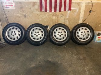 16 inch Pontiac rims 5 lugs