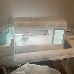 Great ARIA sewing, Embroidery And Quilting machine