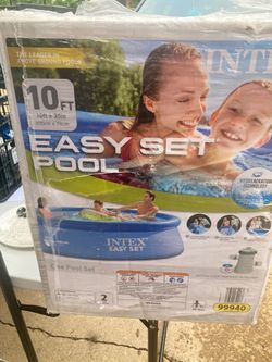 New Easy Set Up 10 ft pool