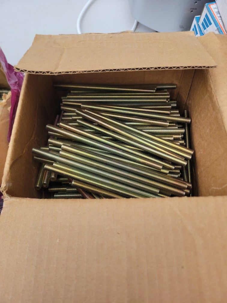 ALL THREAD STUDS 7"