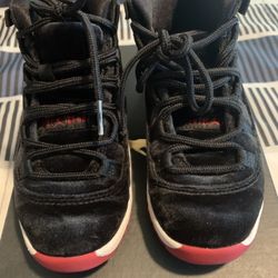 Air Jordan 11 PS “bred Velvet”