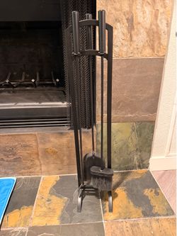 Fireplace cleaning set