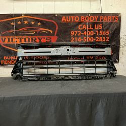 CHEVY SILVERADO 2500/3500 GRILLE 2024-2025 OEM 